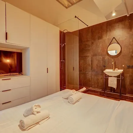 Gare De Lyon 4bd - 4bth Apartment! * Paryż