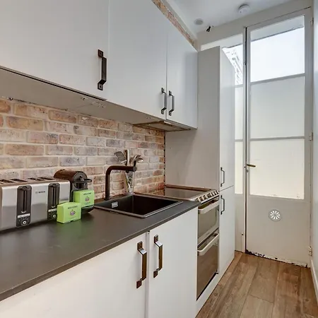 Gare De Lyon 4bd - 4bth Apartment! Parigi