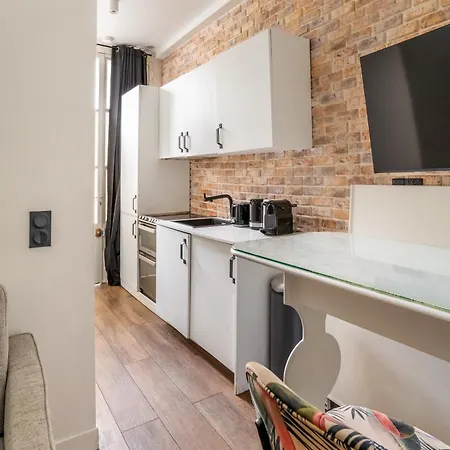 Appartement Gare De Lyon 4bd - 4bth Apartment!