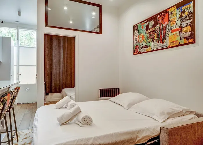 Gare De Lyon 4bd - 4bth Apartment!