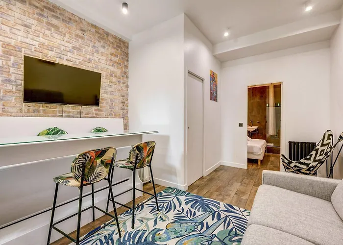 Gare De Lyon 4bd - 4bth Apartment! Lägenhet *