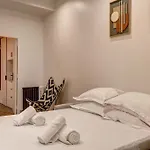 Apartment Gare De Lyon 4bd - 4bth Apartment!