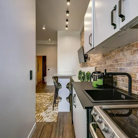 Gare De Lyon 4bd - 4bth Apartment!
